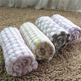 Soft Flannel Pet Blanket Dots Printed Breathable Bed Mat Warm Pet Sleeping Cushion Cover for Pet Dog Cat, S, M, L