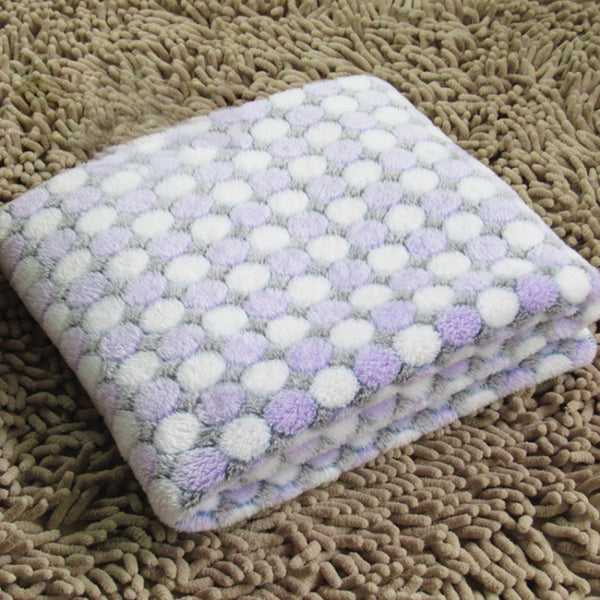 Soft Flannel Pet Blanket Dots Printed Breathable Bed Mat Warm Pet Sleeping Cushion Cover for Pet Dog Cat, S, M, L