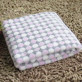 Soft Flannel Pet Blanket Dots Printed Breathable Bed Mat Warm Pet Sleeping Cushion Cover for Pet Dog Cat, S, M, L