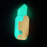 Radish Knife 3D Gravity Decompress Toy, Color Random Delivery, Large, Night Light, Flash Model, Eraser Model